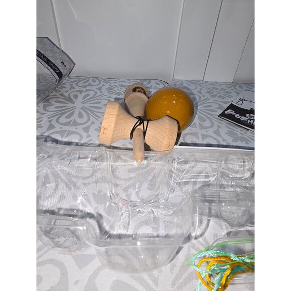 New Open Box -Bushido Kendama “Ultimate” Skill Toy – Beechwood Ken + Yellow Tama - Picture 15 of 16